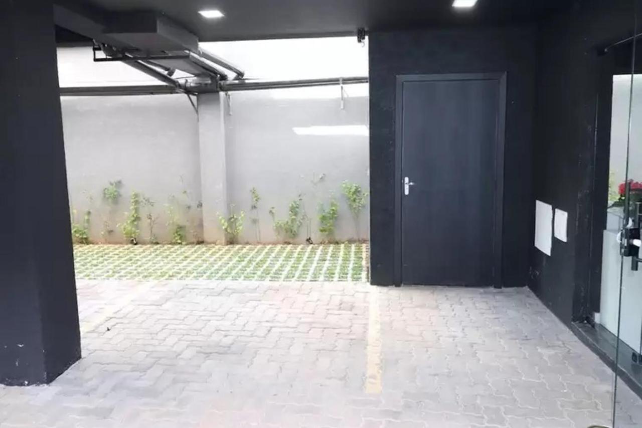 Aparthotel อาทิบายา ภายนอก รูปภาพ